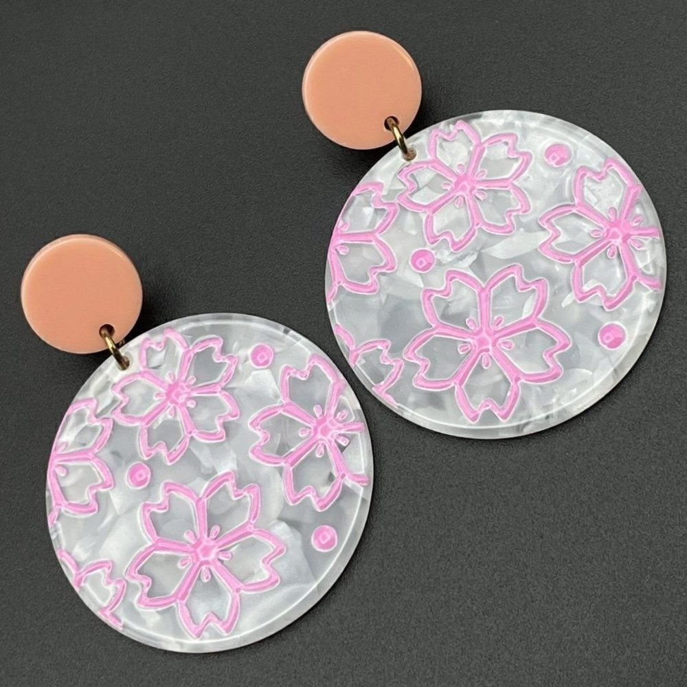 Pink and White Round Frosted Acrylic Lucite Graffiti Flower Post Back Earrings